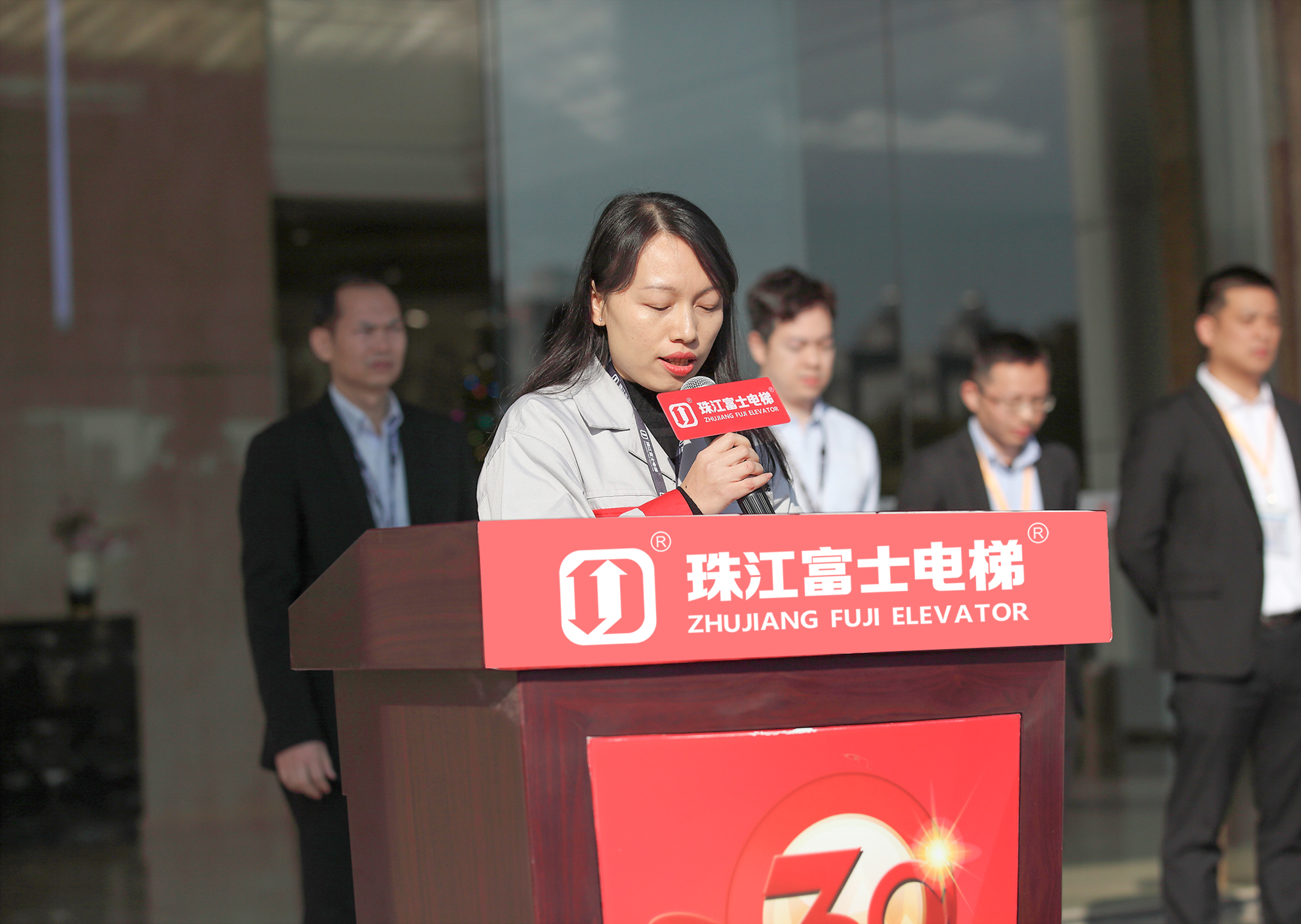 IMG_1735.jpg IMG_1735.jpg